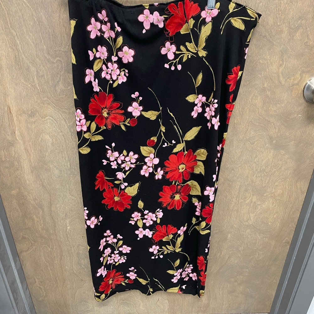 Floral Black Midi Skirt
